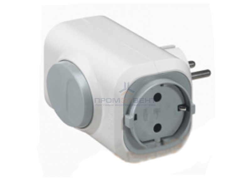 Разветвитель Legrand 16А на 2 розетки с заземлением с кнопкой выталкивания вилки